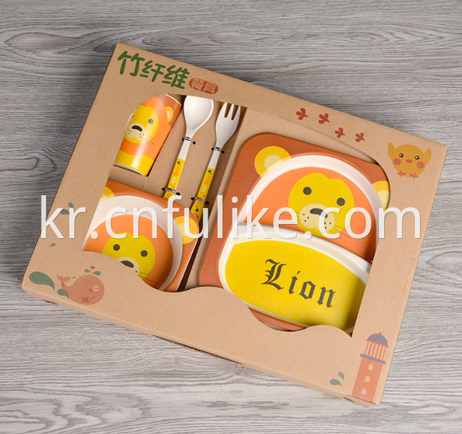 Dinnerware Plate Set